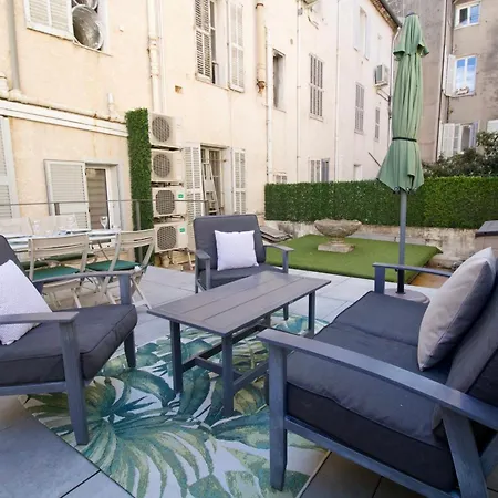 Chic 4 Room Apartment In The Heart Of Cannes Amazing Terrace! Apartment *